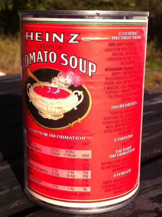 A photo of the tin of soup from the back